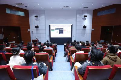 經濟管理學院“卓越領導力提升實驗班”(第三期)順利開班